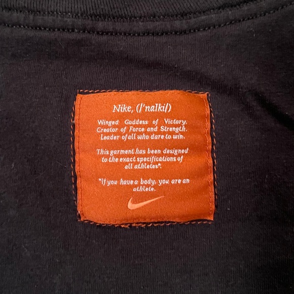 Nike Winged goddess of victory shirt - Picture 6 of 7